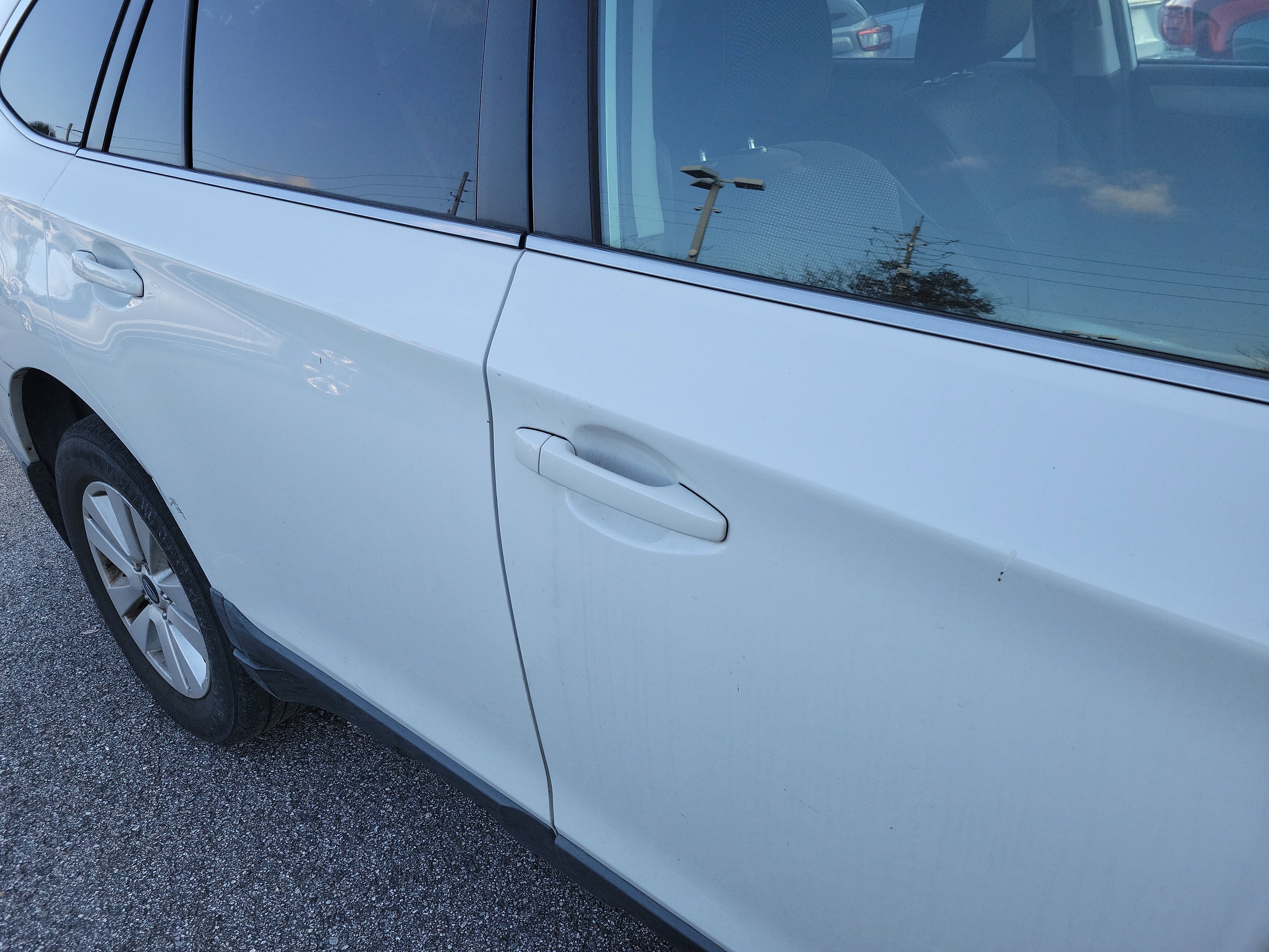 Used 2015 Subaru Outback 2.5i Premium image 15