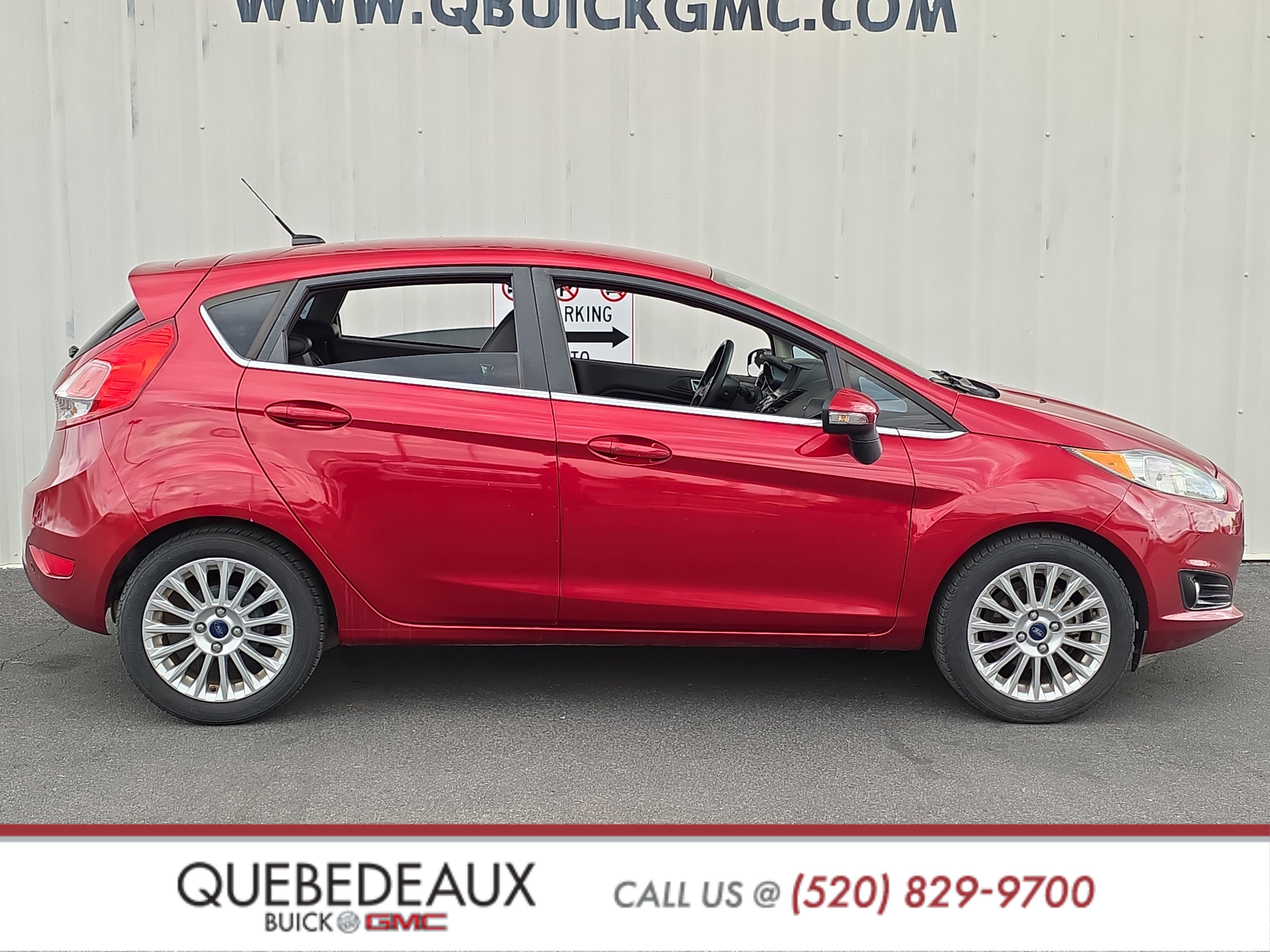 Used 2014 Ford Fiesta Titanium FWD image 8
