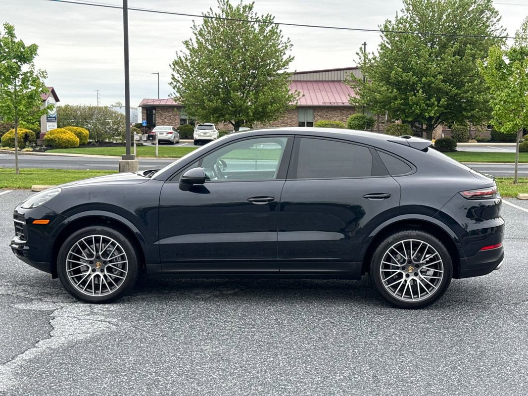 Used 2021 Porsche Cayenne Coupe AWD/4WD image 5