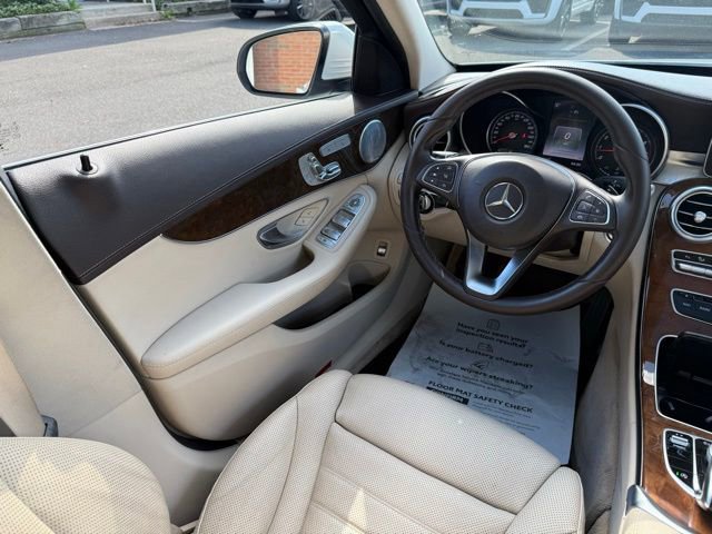 Used 2016 Mercedes-Benz C 300 4MATIC Sedan image 36