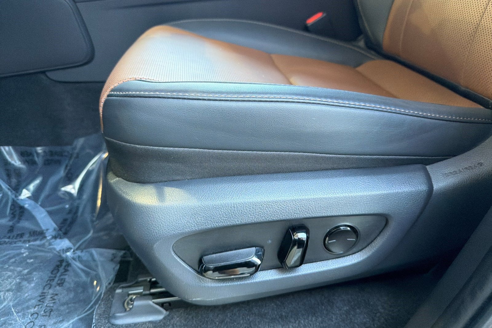 Certified 2025 Lexus GX 550 w/ Accessory Package (Z1) AWD/4WD image 14