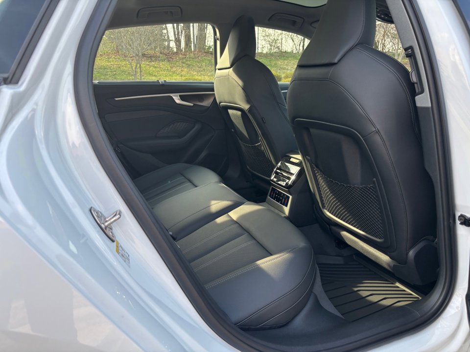 New 2026 Audi A6 Premium Plus AWD/4WD image 29