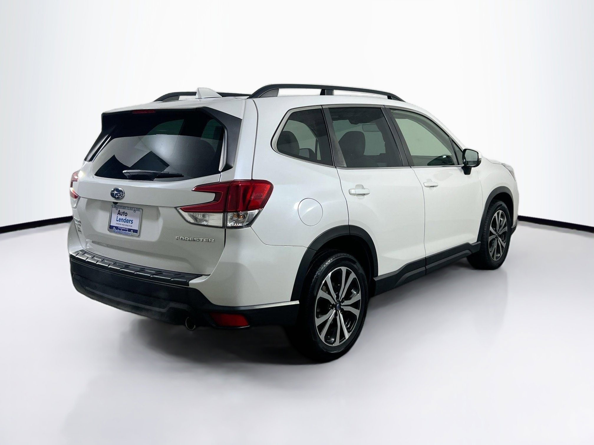Used 2021 Subaru Forester Limited AWD/4WD image 5