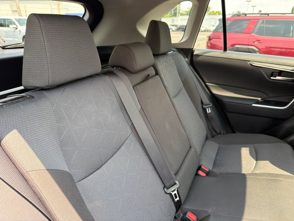 Used 2025 Toyota RAV4 XLE w/ Convenience Package FWD image 30