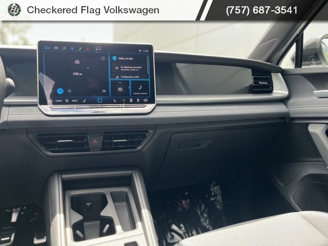 New 2025 Volkswagen Tiguan SE R-Line image 6