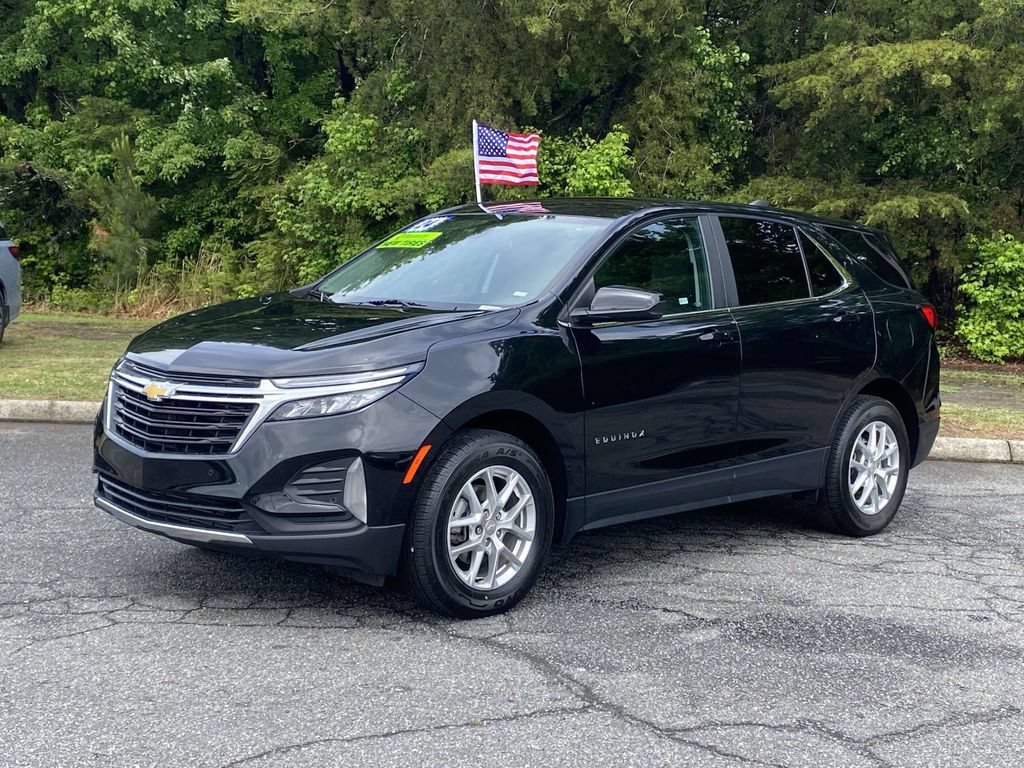 Used 2024 Chevrolet Equinox LT AWD/4WD image 1