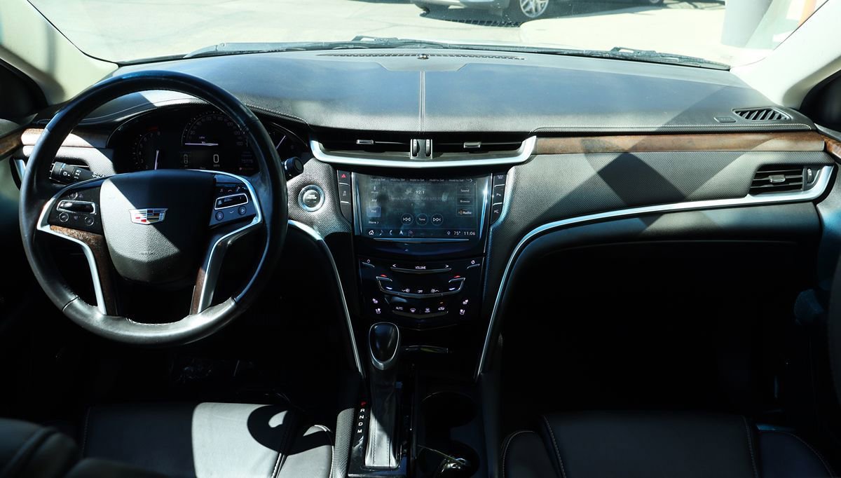 Used 2018 Cadillac XTS Luxury FWD image 32