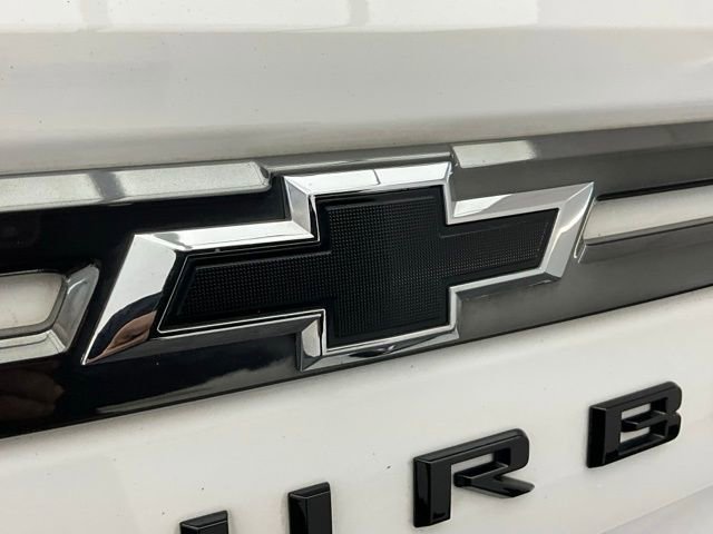 Used 2022 Chevrolet Suburban Z71 image 23