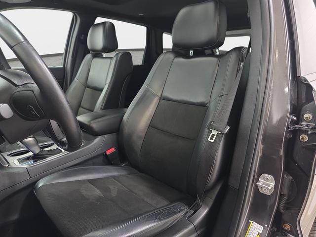Used 2018 Jeep Grand Cherokee Altitude AWD/4WD image 14