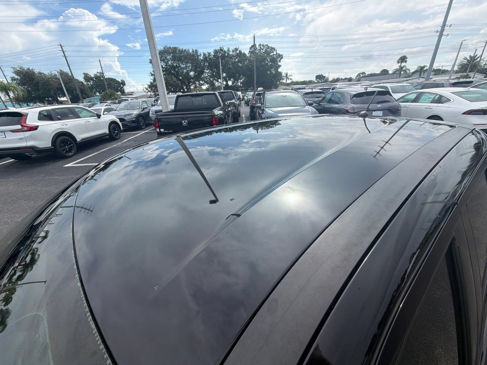 Used 2020 Nissan Kicks S FWD image 17