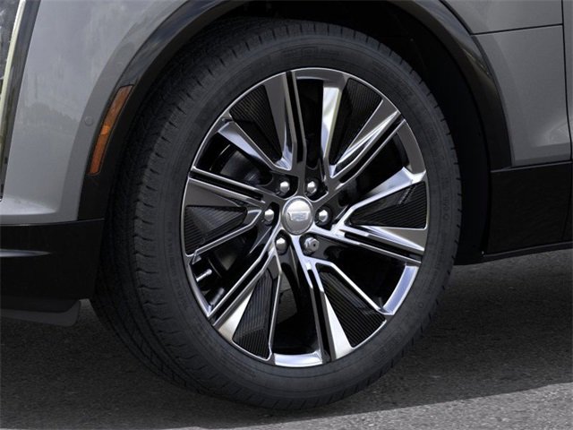 New 2025 Cadillac Lyriq Luxury image 9