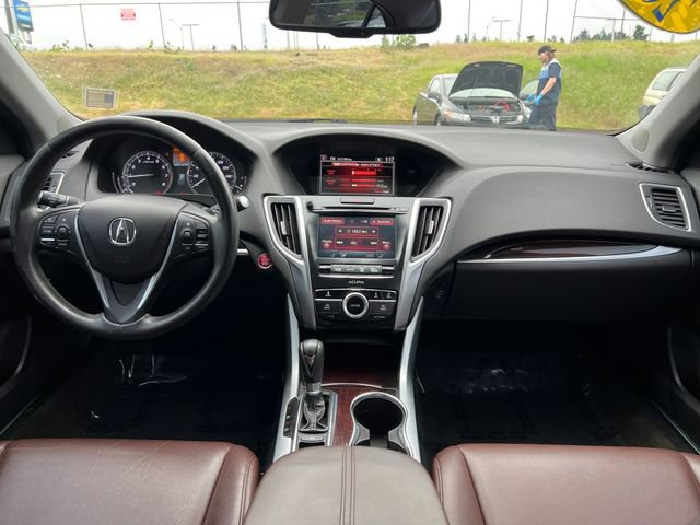 Used 2015 Acura TLX FWD image 11
