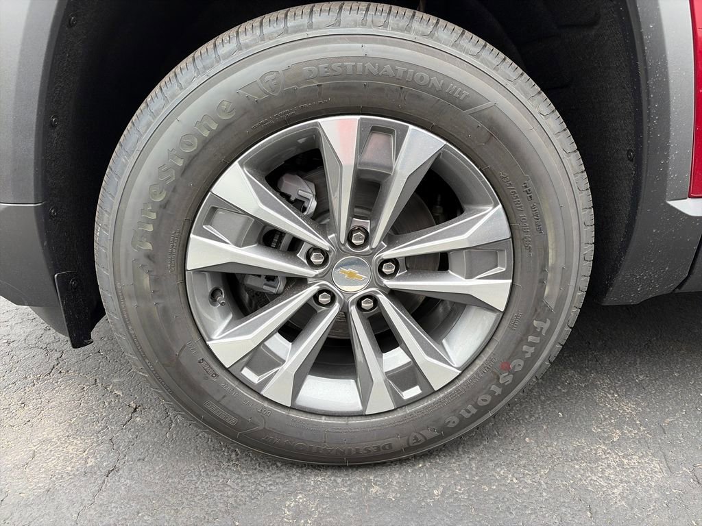 New 2026 Chevrolet Equinox LT w/ Convenience Package II FWD image 25