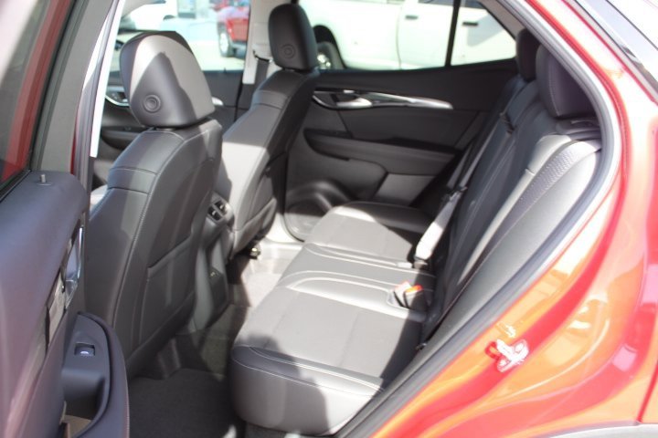 New 2025 Buick Envision Preferred image 9