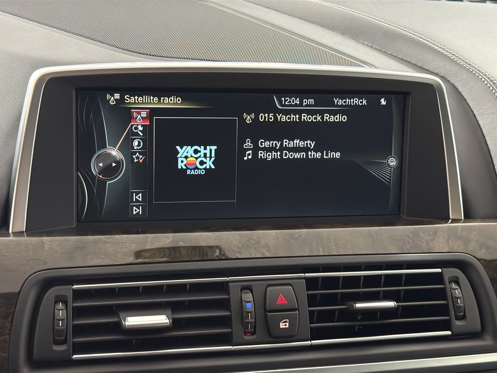 Used 2014 BMW 650i xDrive Coupe AWD/4WD image 18