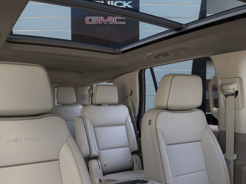 New 2026 GMC Yukon Denali w/ Sun & Power Step Package AWD/4WD image 24