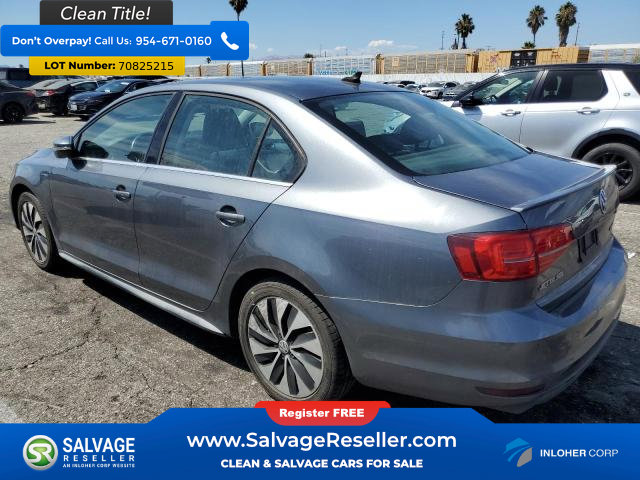 Used 2016 Volkswagen Jetta SEL Premium image 3