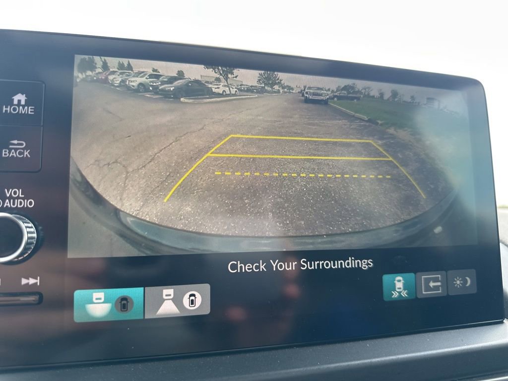 Used 2023 Honda Pilot Elite image 24