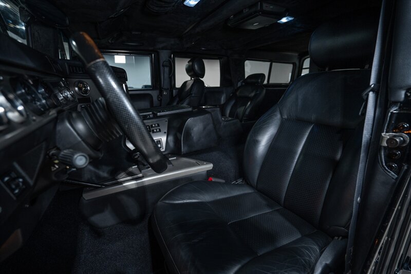 Used 2006 HUMMER H1 4-Door Wagon AWD/4WD image 19