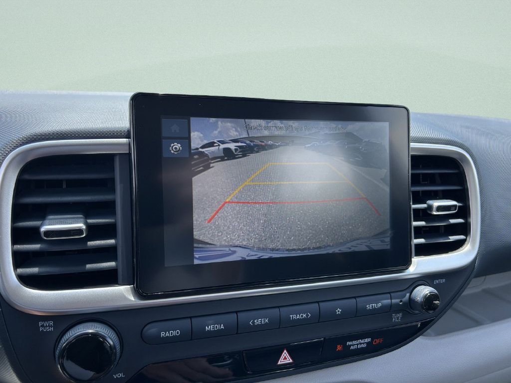 New 2026 Hyundai Venue SEL FWD image 23
