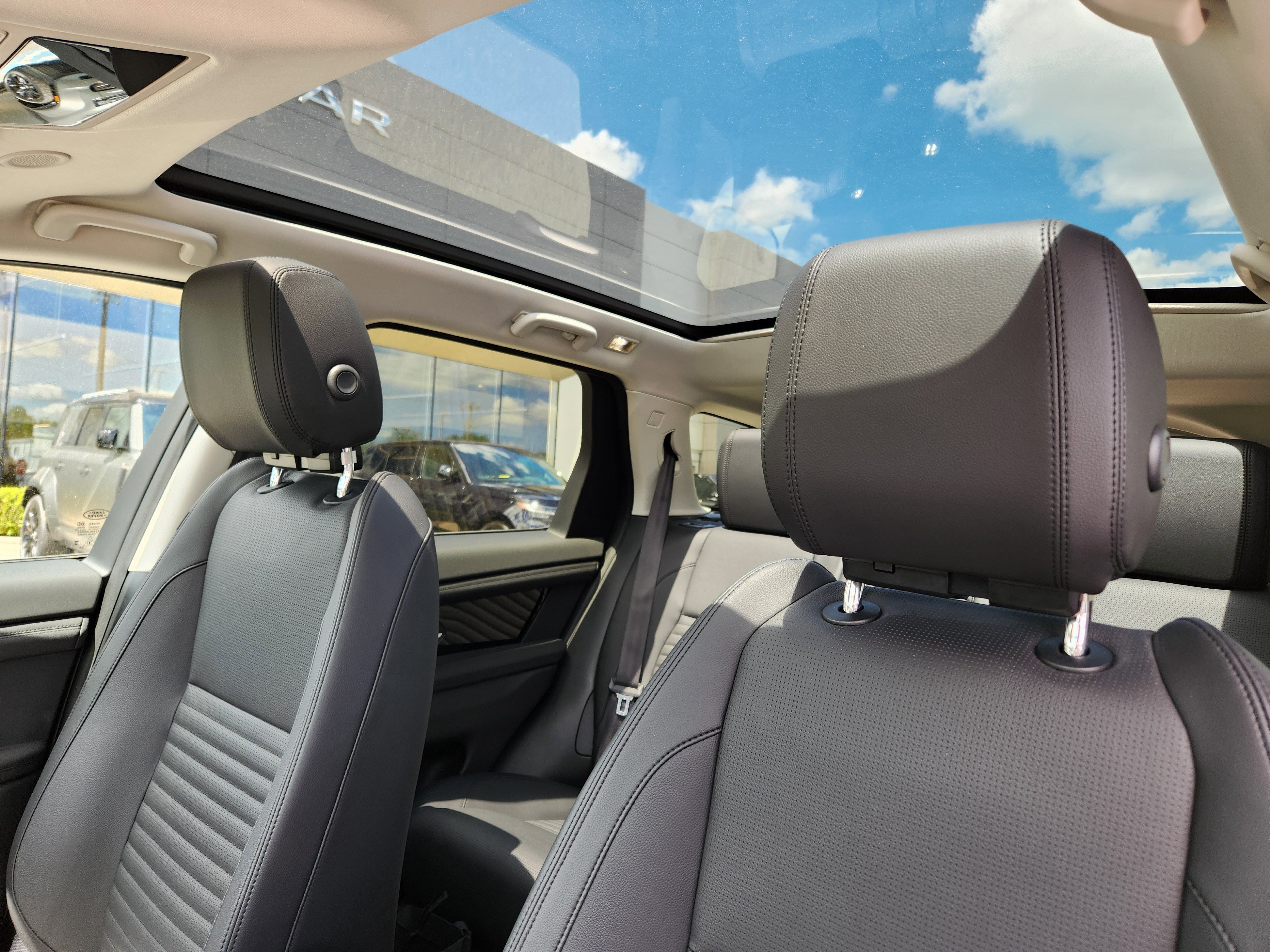 Certified 2024 Land Rover Discovery Sport S image 12