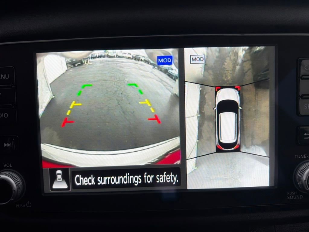 Used 2024 Nissan Kicks SR w/ SR Premium Package image 38