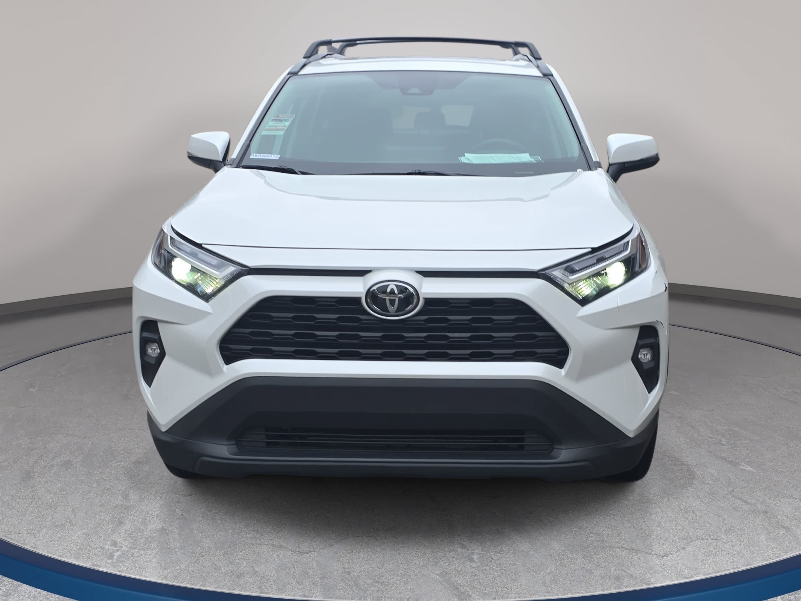 Used 2024 Toyota RAV4 XLE Premium FWD image 2