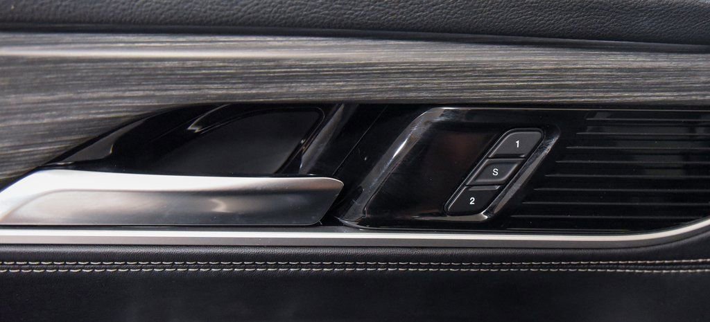 Used 2024 Jeep Wagoneer L Series II w/ Flexible Seating Group image 16