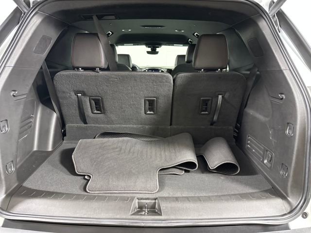 Used 2023 Chevrolet Traverse RS image 27