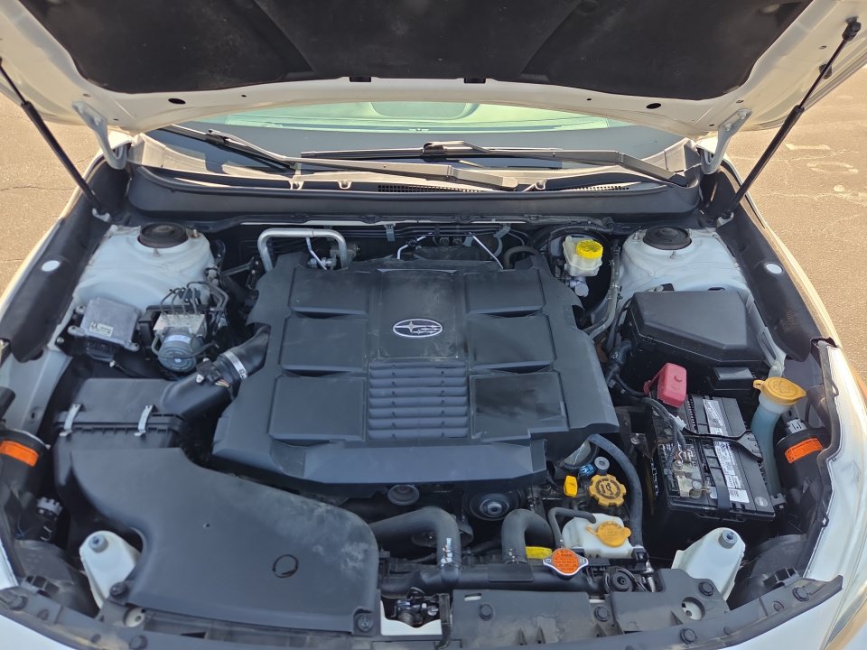 Used 2017 Subaru Outback 3.6R Limited AWD/4WD image 20