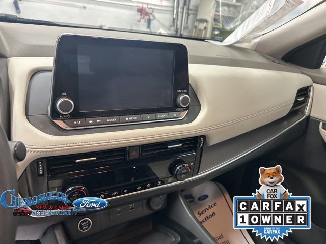 Used 2021 Nissan Rogue SV w/ Premium Package image 15