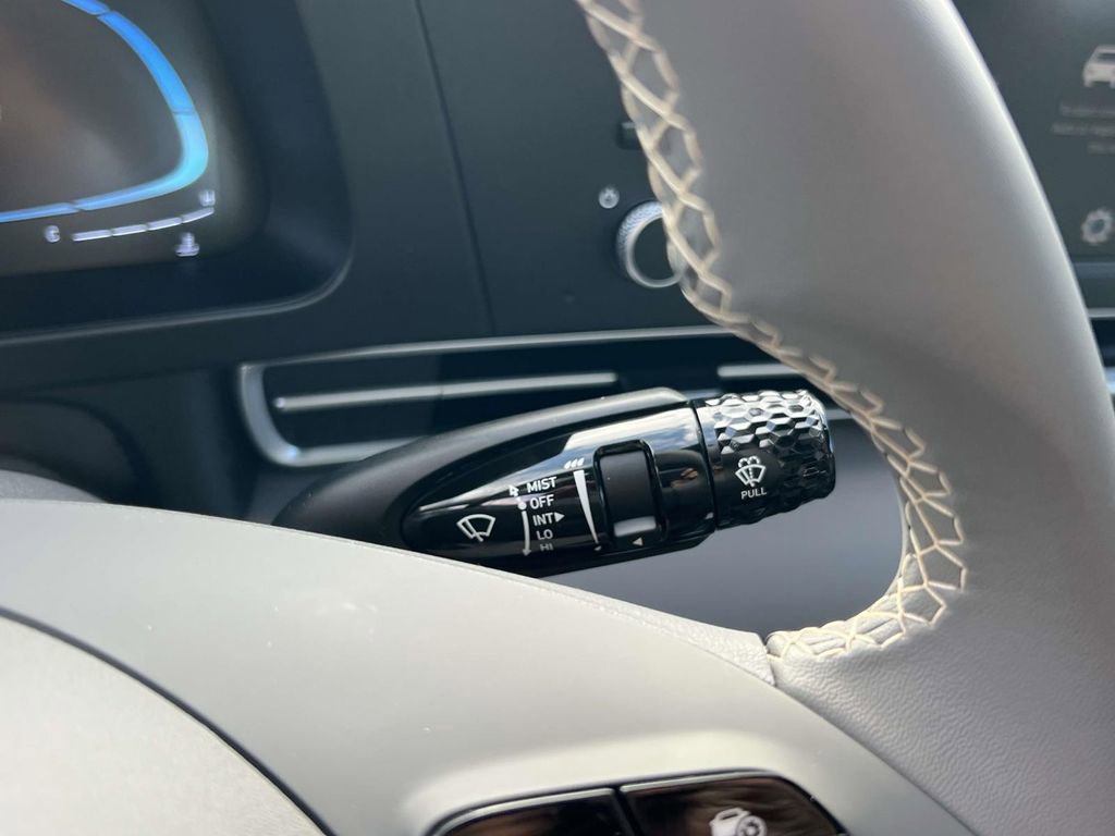 New 2026 Hyundai Elantra Sport image 21
