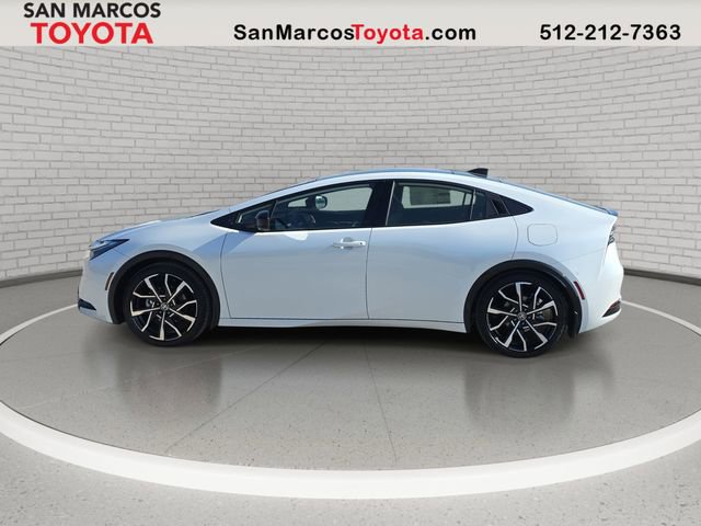 New 2026 Toyota Prius Plug-In Hybrid image 8