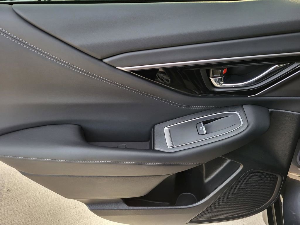 Certified 2023 Subaru Outback Limited image 13