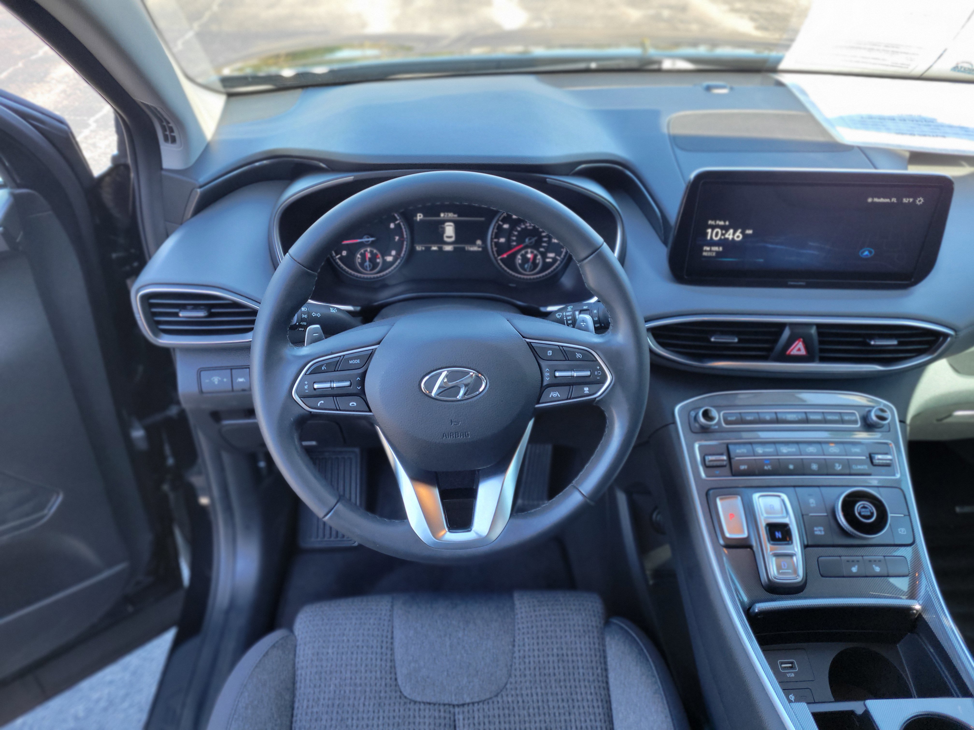 Used 2023 Hyundai Santa Fe SEL image 14