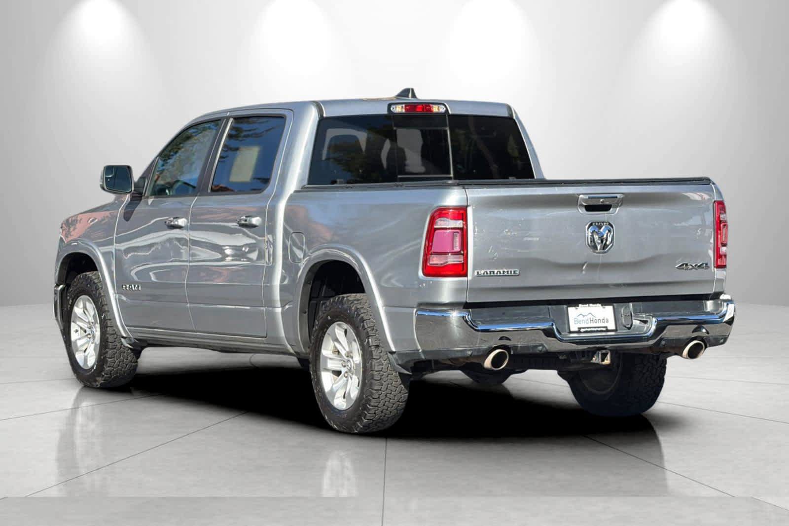 Used 2021 RAM 1500 Laramie AWD/4WD image 6