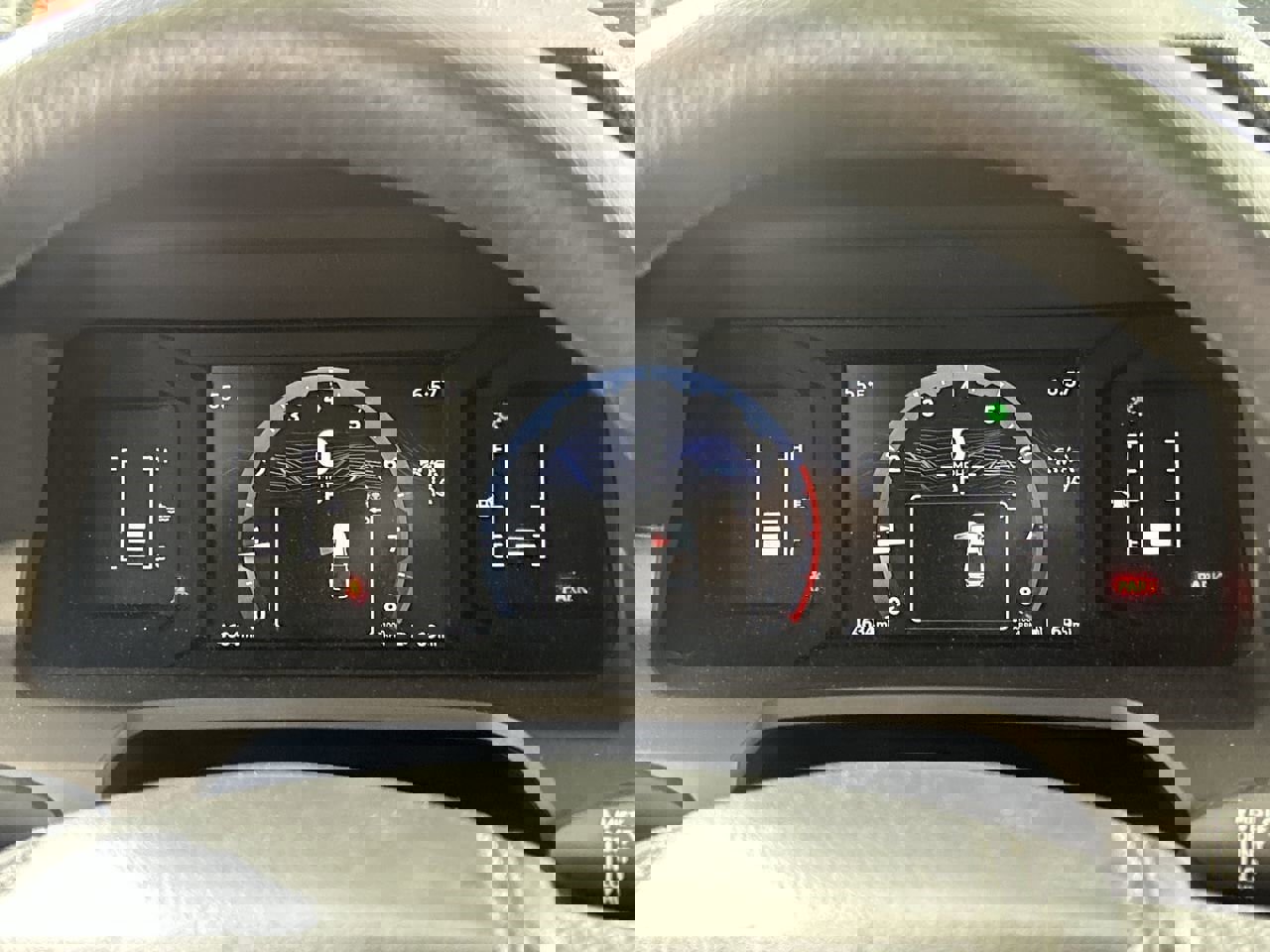 Used 2025 Toyota Tacoma SR5 image 14