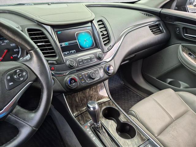 Used 2015 Chevrolet Impala LTZ FWD image 14