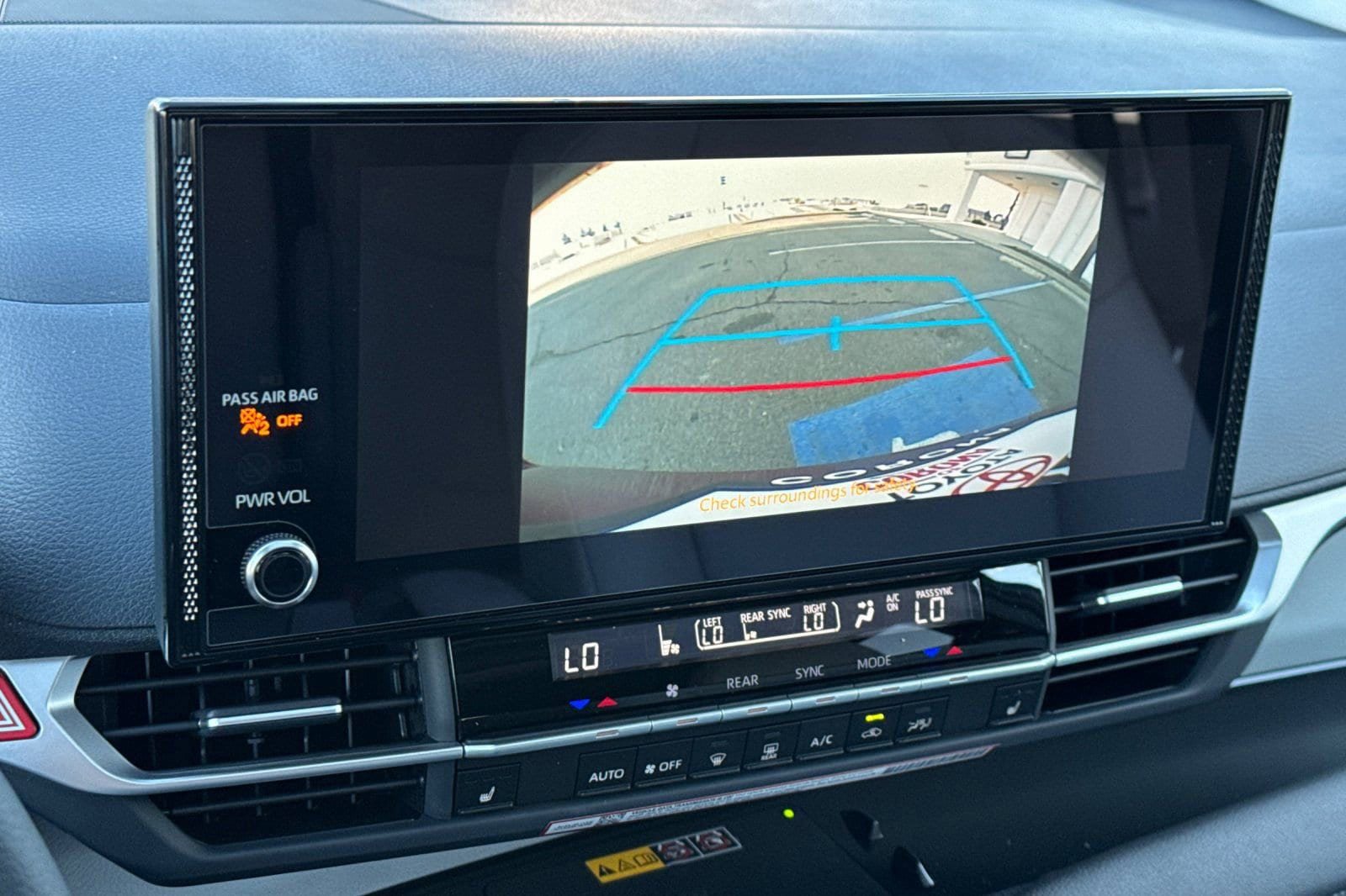 New 2026 Toyota Sienna XLE image 24