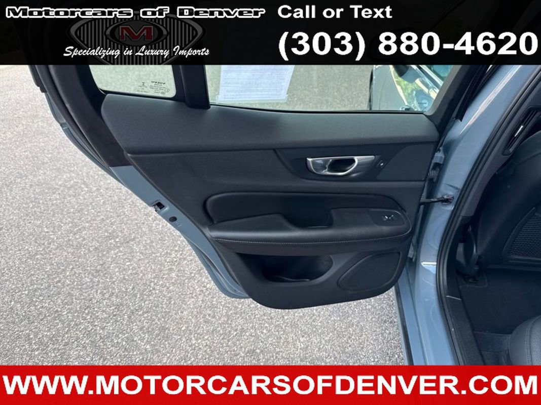 Used 2024 Volvo S60 B5 Plus image 21