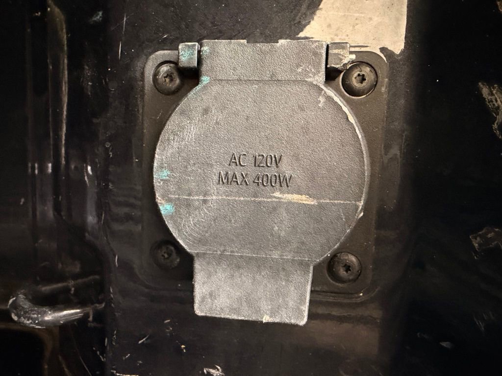 Used 2022 GMC Sierra 1500 Elevation image 9