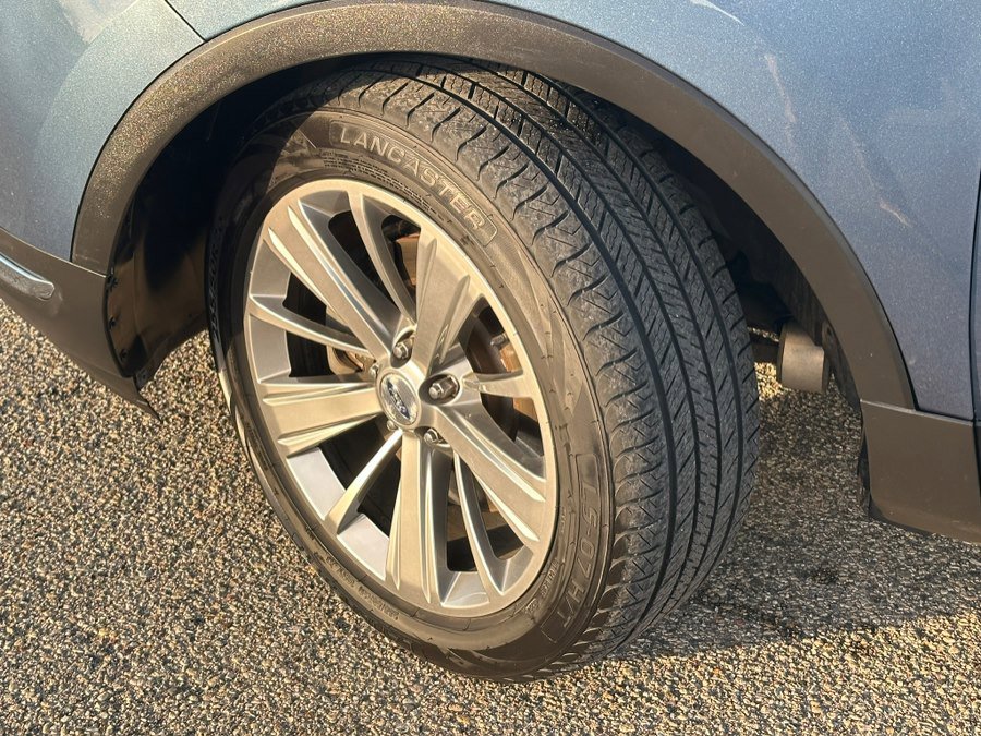 Used 2018 Ford Explorer Limited image 5