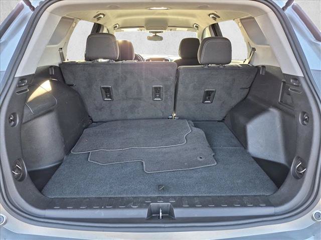Used 2024 GMC Terrain SLE FWD image 6