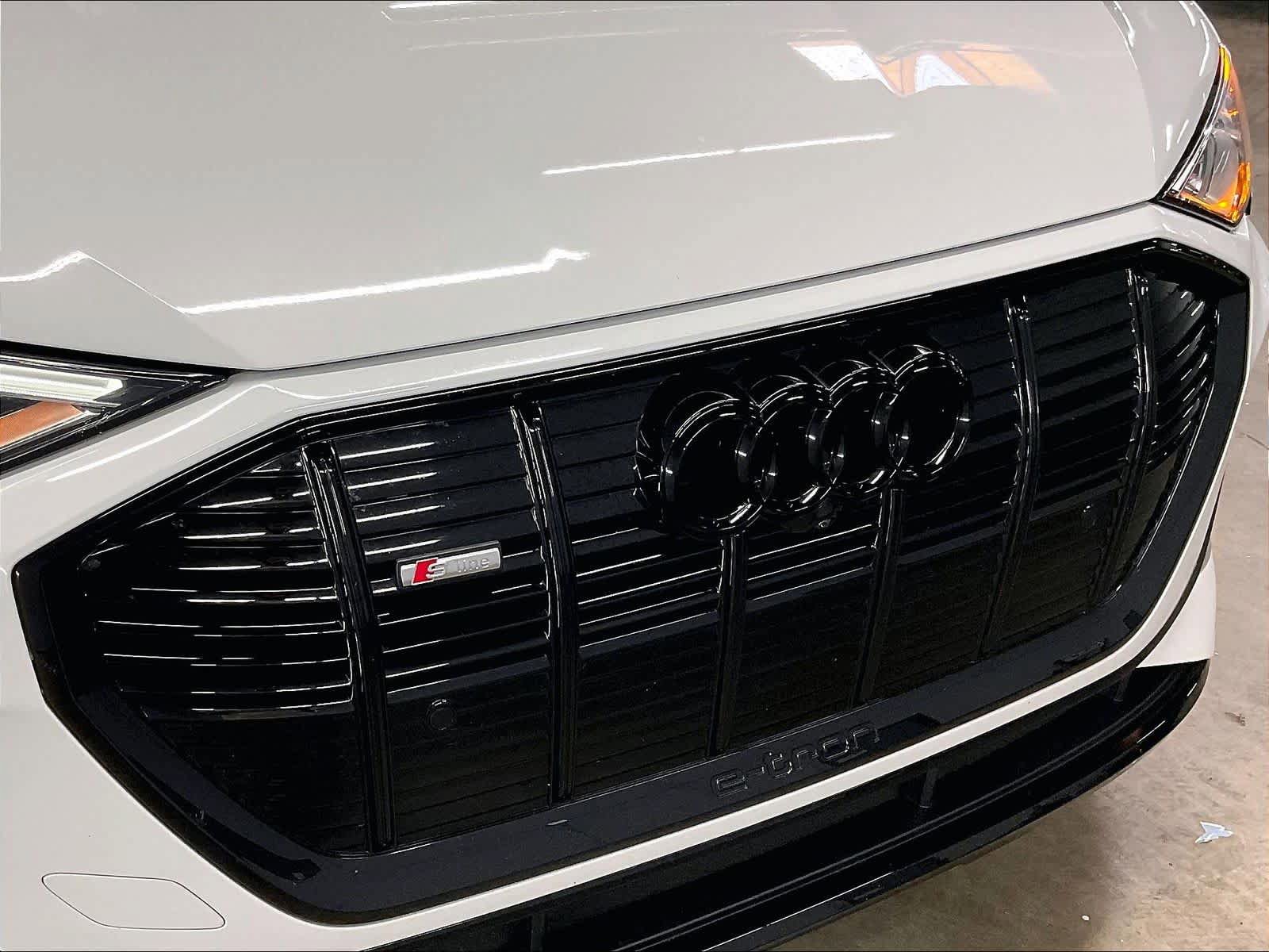 Certified 2023 Audi e-tron Chronos w/ Chronos Package AWD/4WD image 31