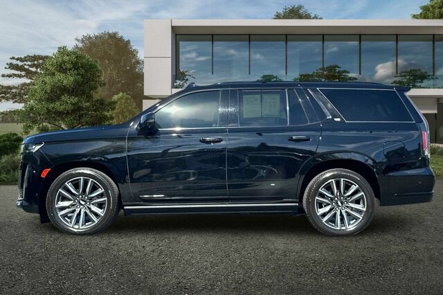 Used 2021 Cadillac Escalade Sport w/ Driver Assist Tech Package AWD/4WD image 7