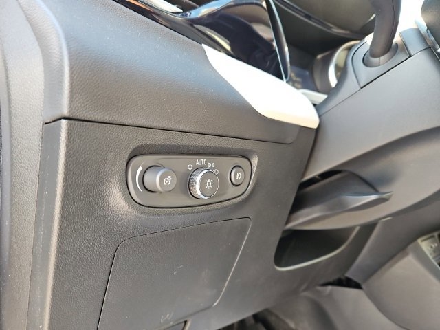 Certified 2023 Buick Encore GX Preferred w/ Cold Weather Comfort Package image 31