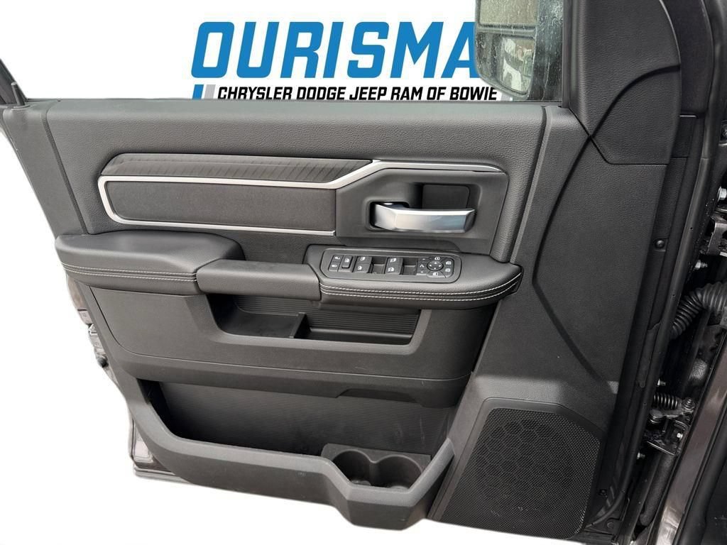 New 2026 RAM 2500 Big Horn AWD/4WD image 33