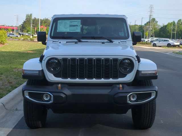 New 2026 Jeep Gladiator Sport AWD/4WD image 16