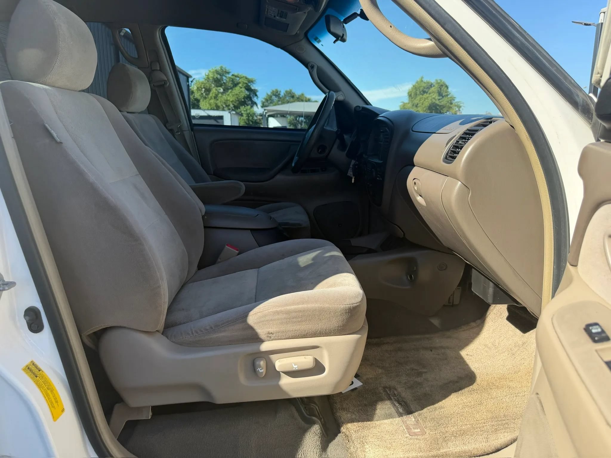 Used 2007 Toyota Sequoia SR5 RWD image 26