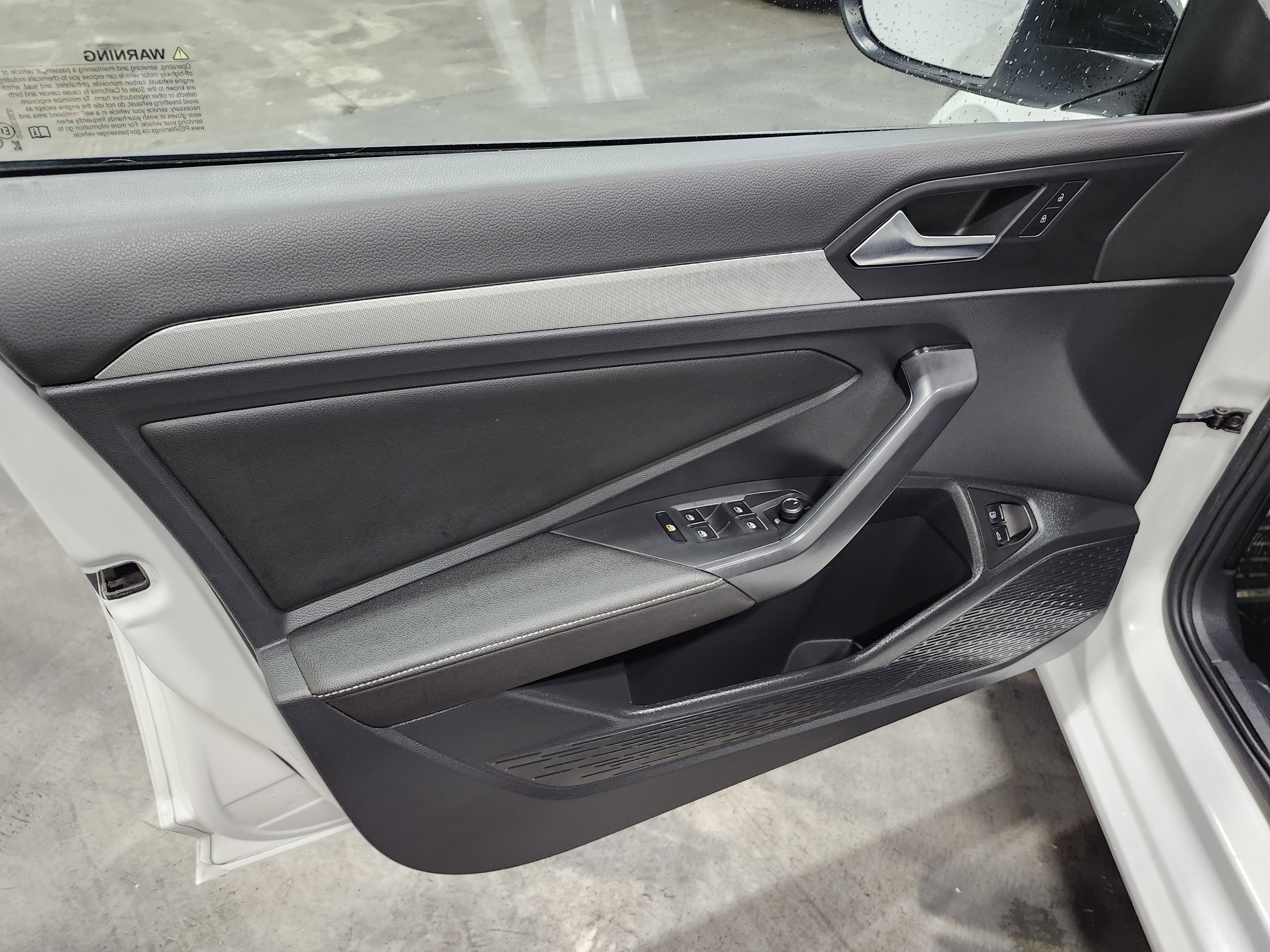 Used 2023 Volkswagen Jetta Sport image 23